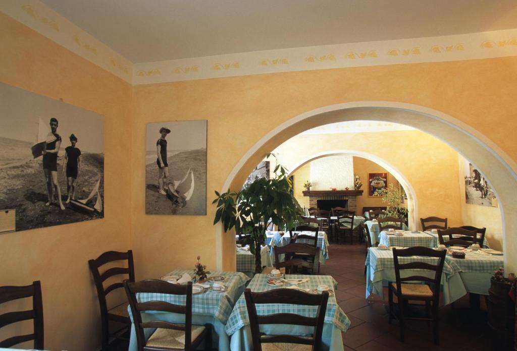 Hotel Bambolo Castagneto Carducci Extérieur photo