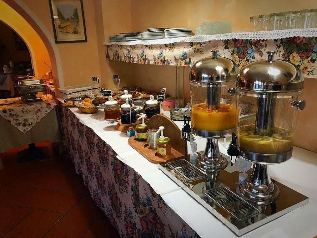 Hotel Bambolo Castagneto Carducci Extérieur photo